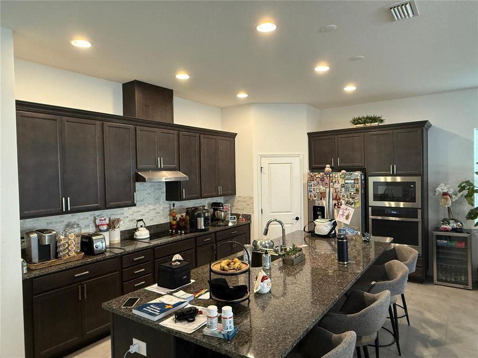 В аренду: $3,300 (4 спален, 3 ванн, 2740 Квадратных фут)