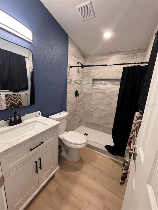 For Sale: $315,000 (4 beds, 3 baths, 1632 Square Feet)