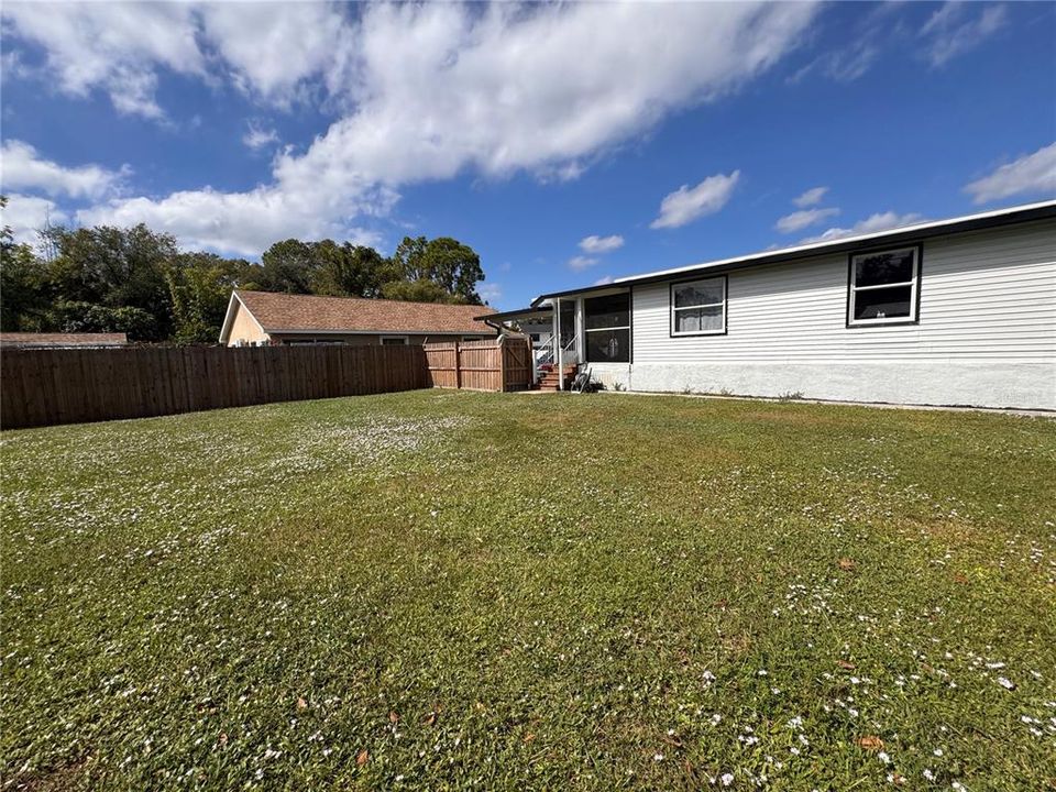 For Sale: $315,000 (4 beds, 3 baths, 1632 Square Feet)