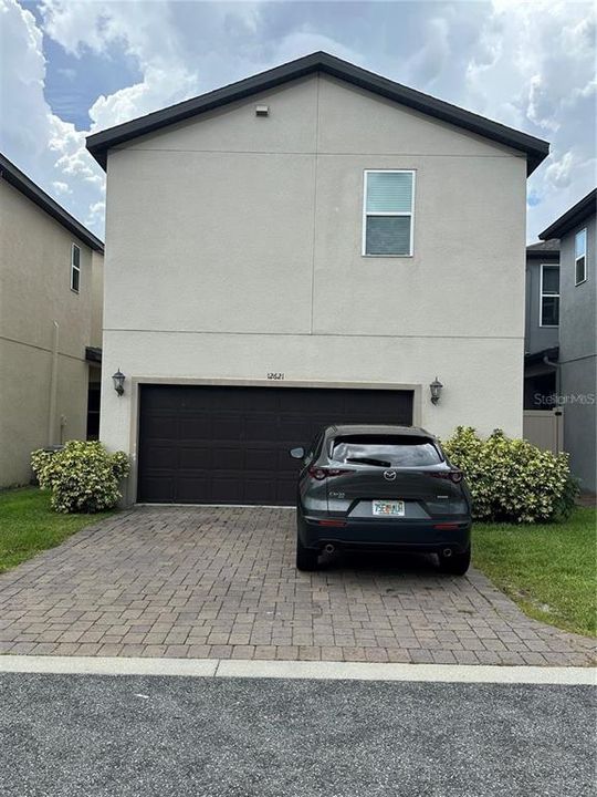 出租: $3,300 (4 贝兹, 3 浴室, 2604 平方英尺)