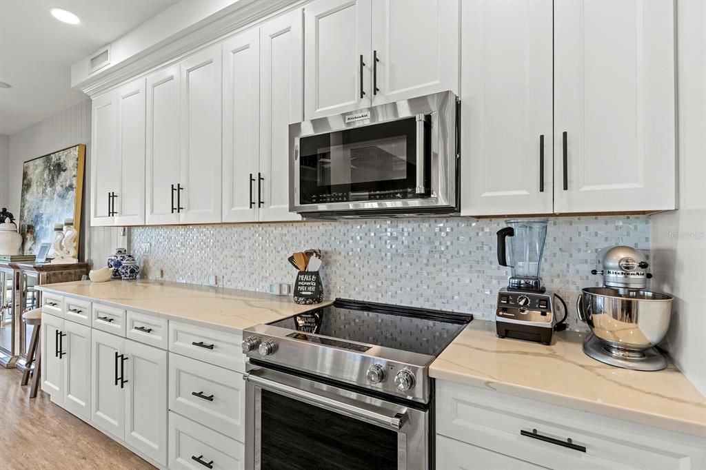 На продажу: $4,400,000 (3 спален, 3 ванн, 2644 Квадратных фут)