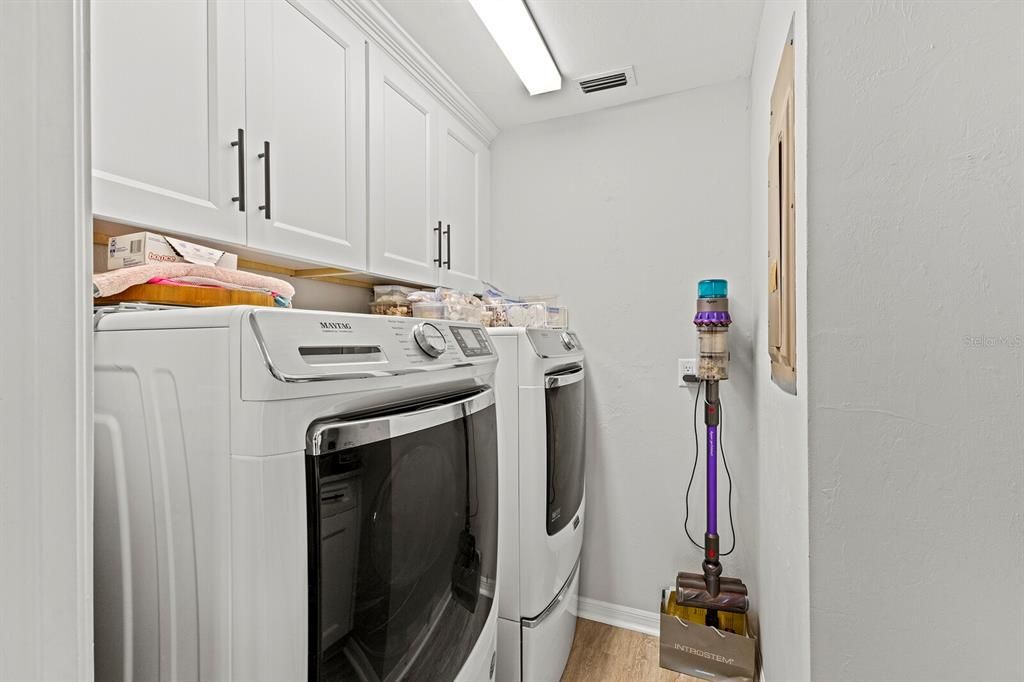 На продажу: $4,400,000 (3 спален, 3 ванн, 2644 Квадратных фут)