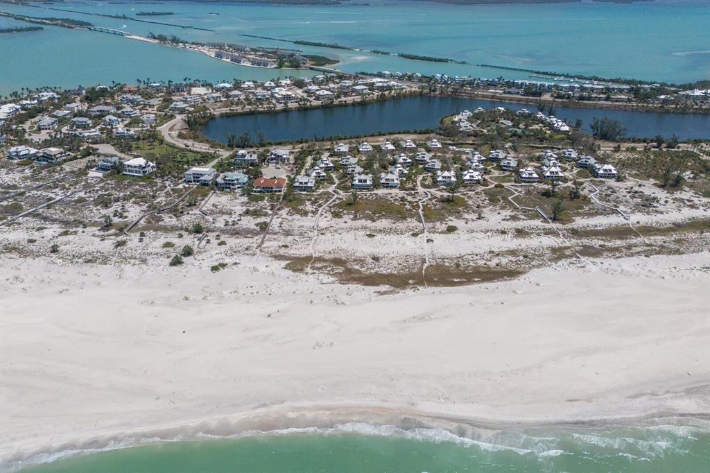 На продажу: $4,400,000 (3 спален, 3 ванн, 2644 Квадратных фут)