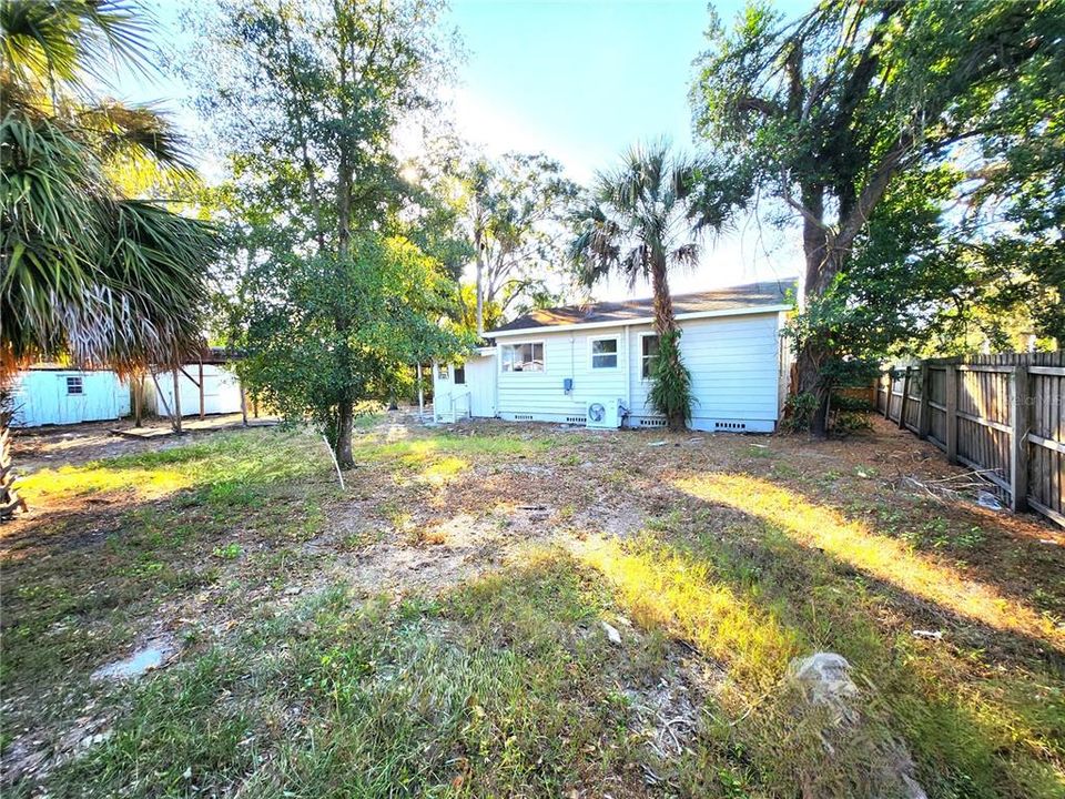 For Sale: $269,900 (3 beds, 1 baths, 940 Square Feet)