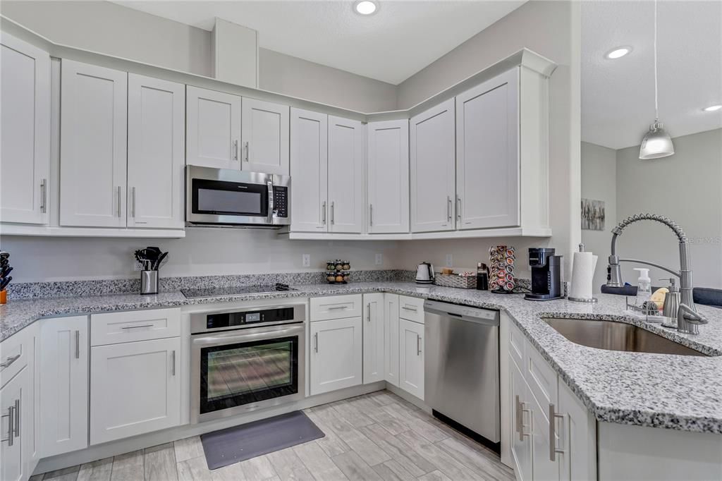 待售: $499,500 (3 贝兹, 3 浴室, 2108 平方英尺)