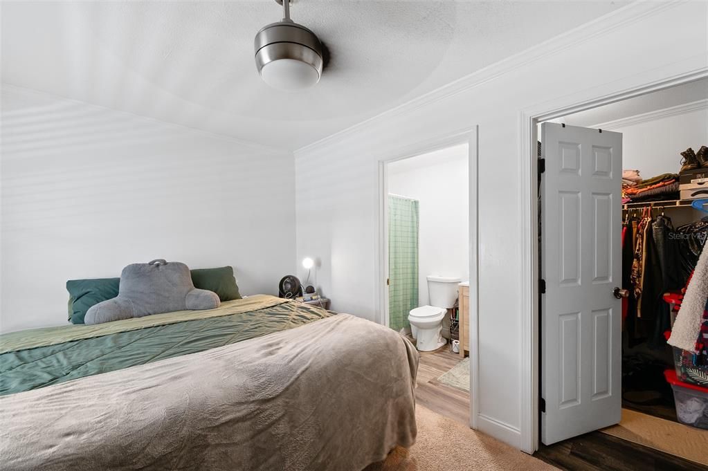 На продажу: $145,000 (2 спален, 2 ванн, 800 Квадратных фут)