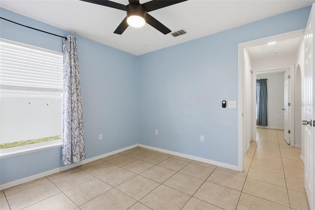 For Sale: $380,000 (3 beds, 2 baths, 1499 Square Feet)