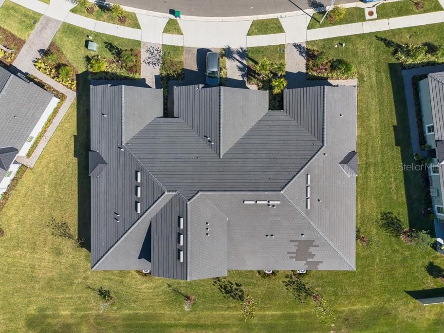 For Sale: $299,000 (2 beds, 2 baths, 1405 Square Feet)