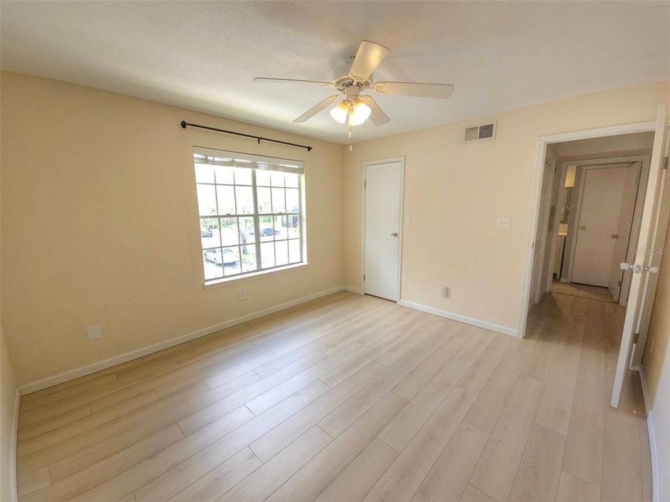 For Rent: $1,500 (1 beds, 1 baths, 670 Square Feet)