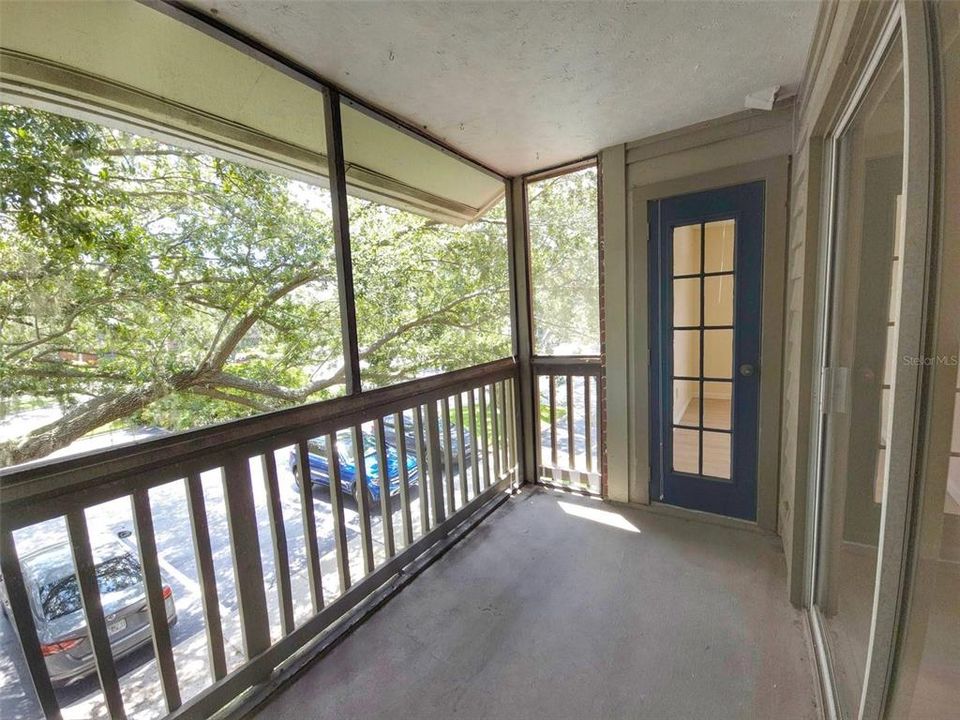 For Rent: $1,500 (1 beds, 1 baths, 670 Square Feet)