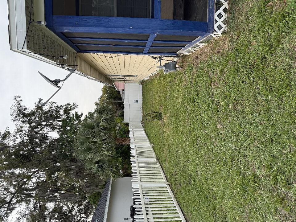 For Sale: $209,900 (3 beds, 2 baths, 1332 Square Feet)