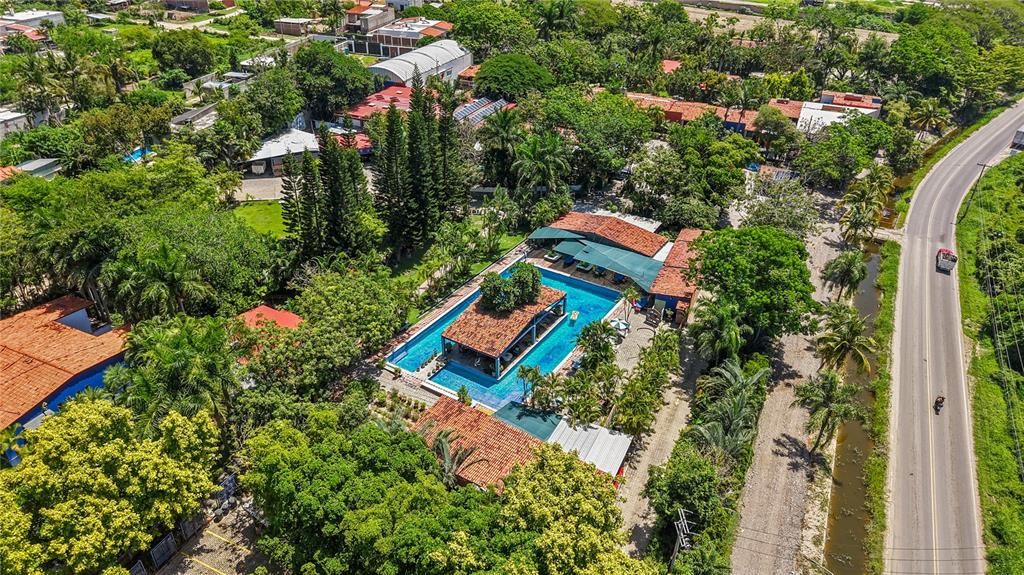 На продажу: $22,500,000 (54 спален, 0 ванн, 172000 Квадратных фут)