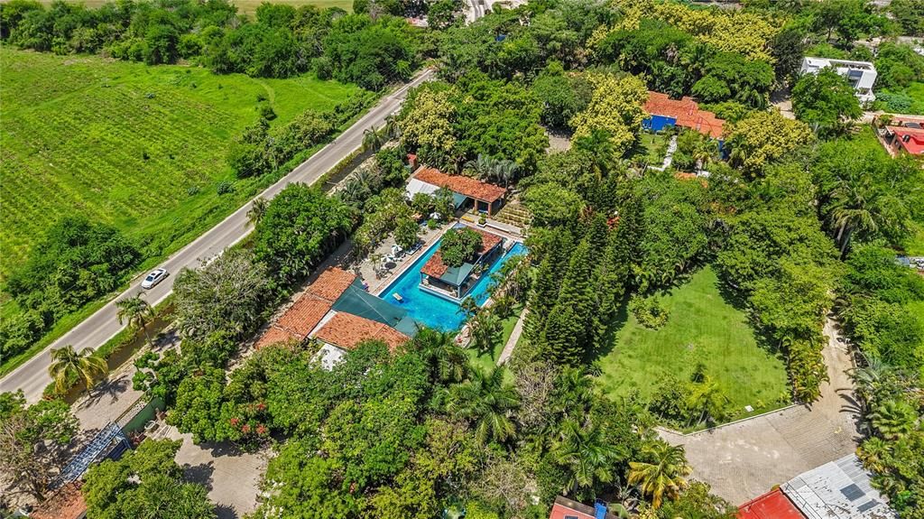 На продажу: $22,500,000 (54 спален, 0 ванн, 172000 Квадратных фут)