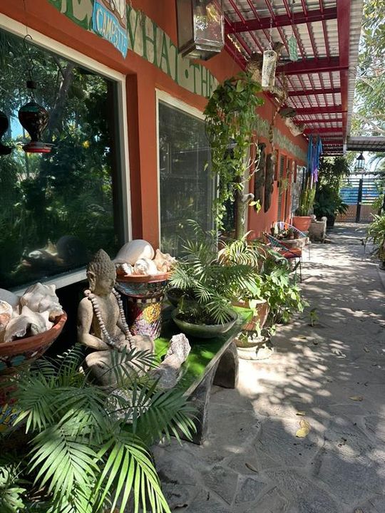 На продажу: $22,500,000 (54 спален, 0 ванн, 172000 Квадратных фут)