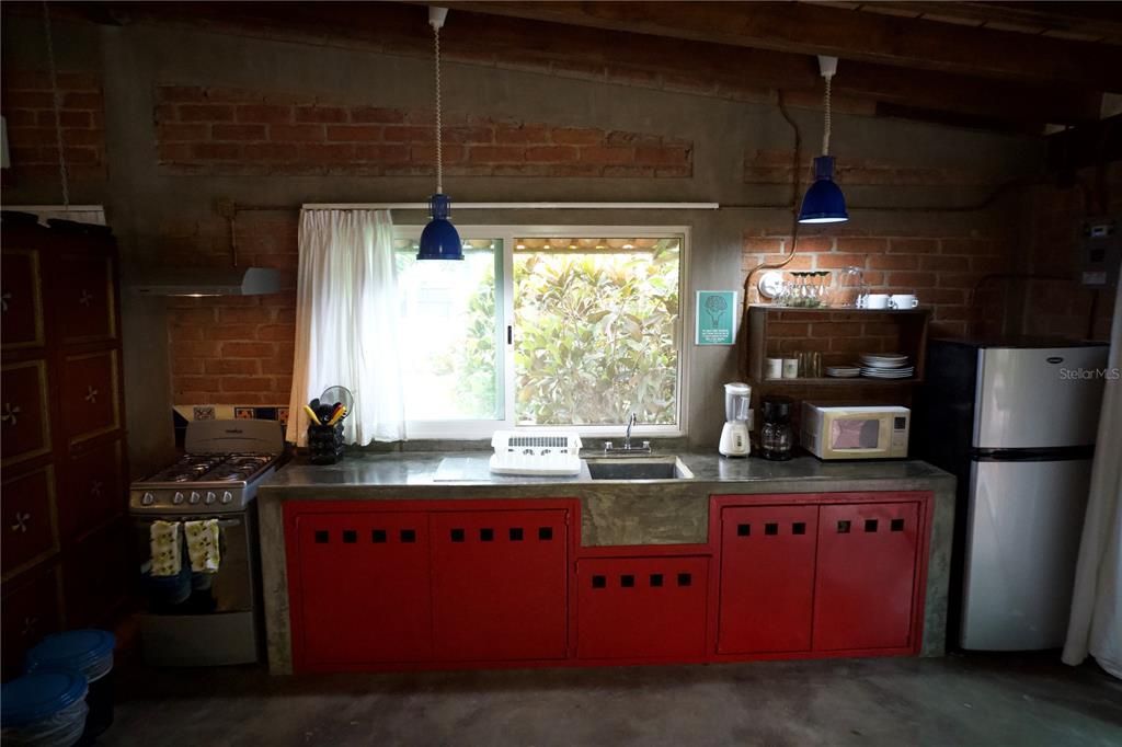 На продажу: $22,500,000 (54 спален, 0 ванн, 172000 Квадратных фут)