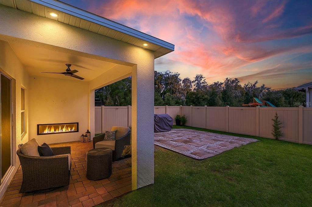 For Rent: $3,000 (4 beds, 2 baths, 1734 Square Feet)