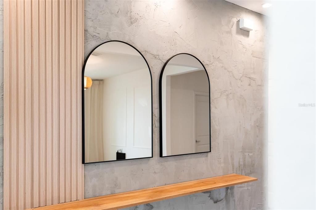 For Rent: $3,000 (4 beds, 2 baths, 1734 Square Feet)