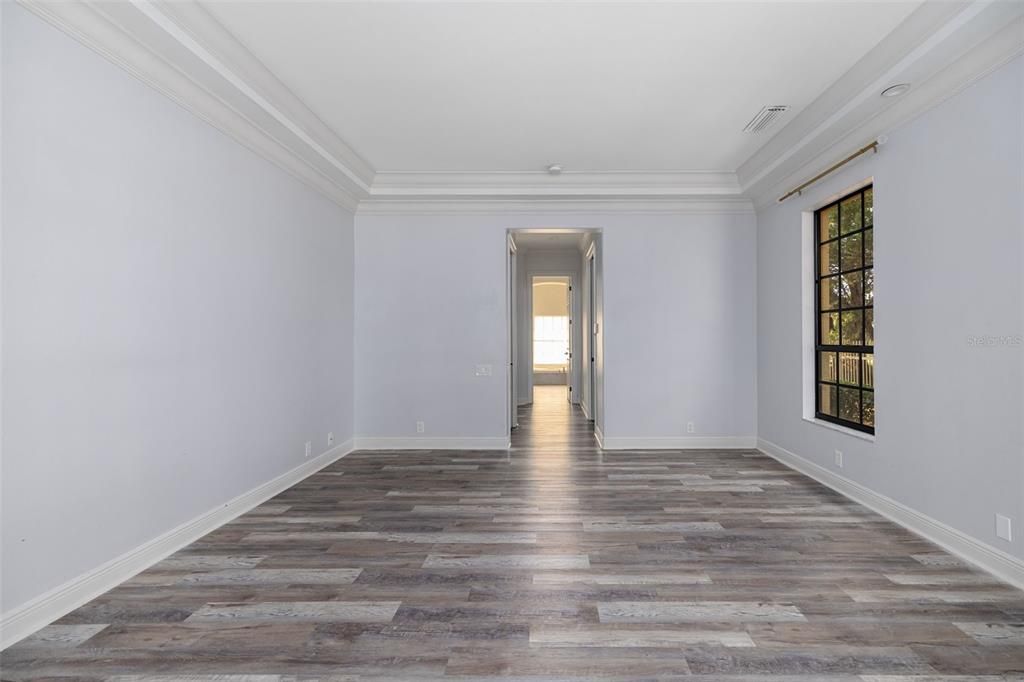 For Sale: $1,450,000 (5 beds, 4 baths, 4058 Square Feet)