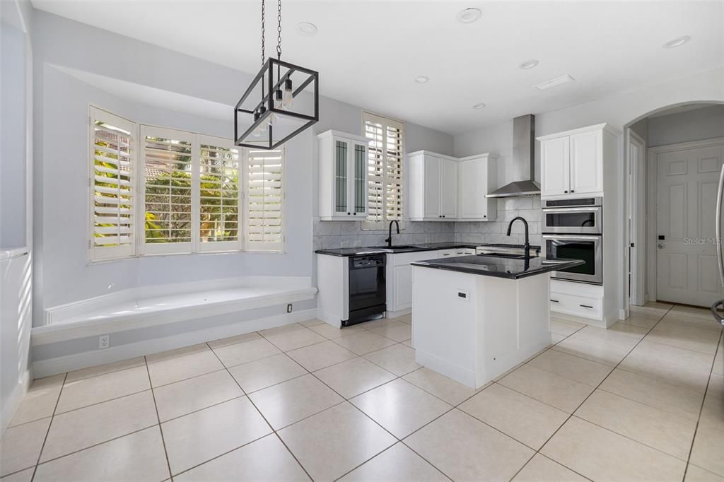 For Sale: $1,450,000 (5 beds, 4 baths, 4058 Square Feet)