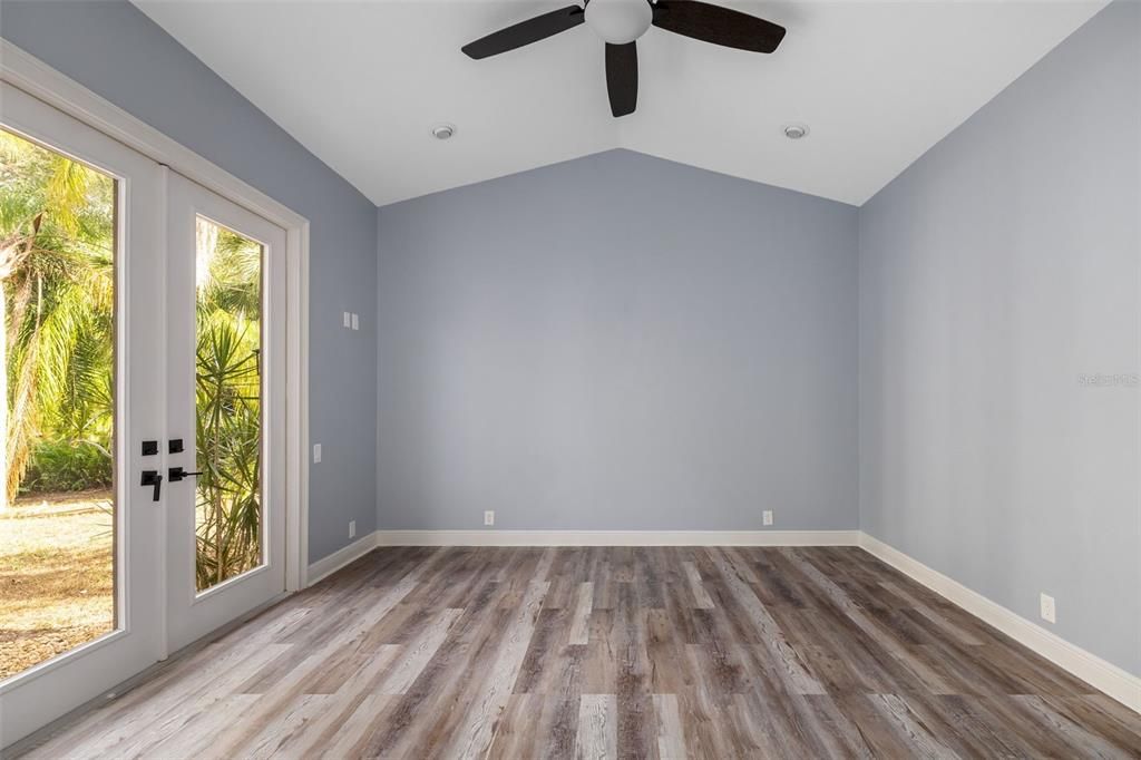 For Sale: $1,450,000 (5 beds, 4 baths, 4058 Square Feet)