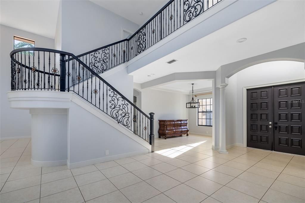 For Sale: $1,450,000 (5 beds, 4 baths, 4058 Square Feet)