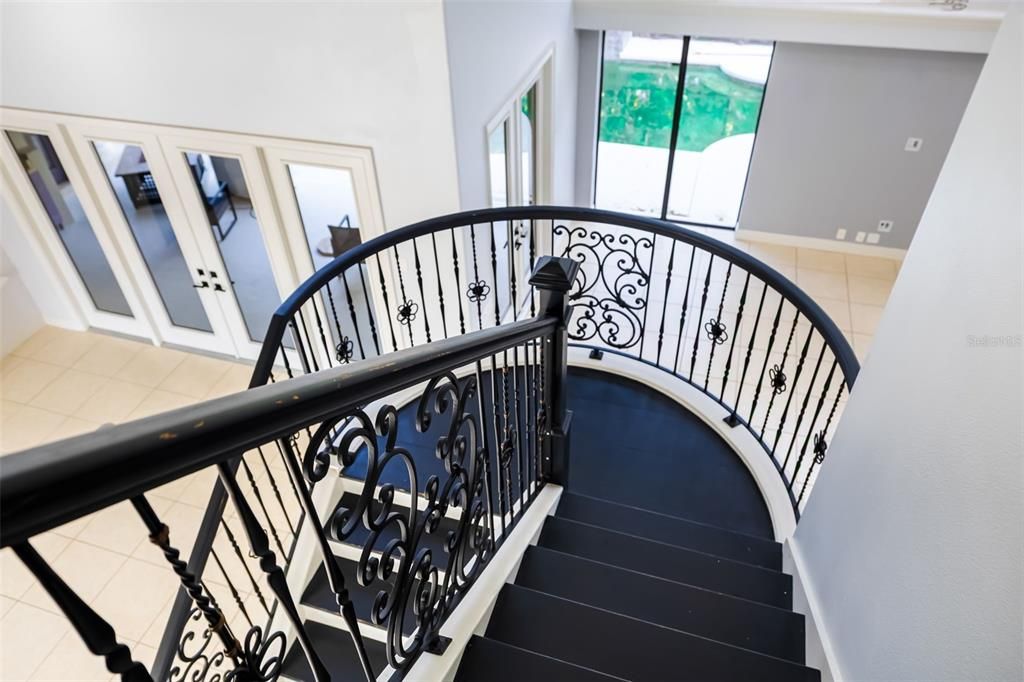 For Sale: $1,450,000 (5 beds, 4 baths, 4058 Square Feet)