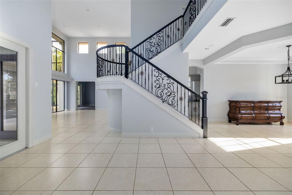 For Sale: $1,450,000 (5 beds, 4 baths, 4058 Square Feet)