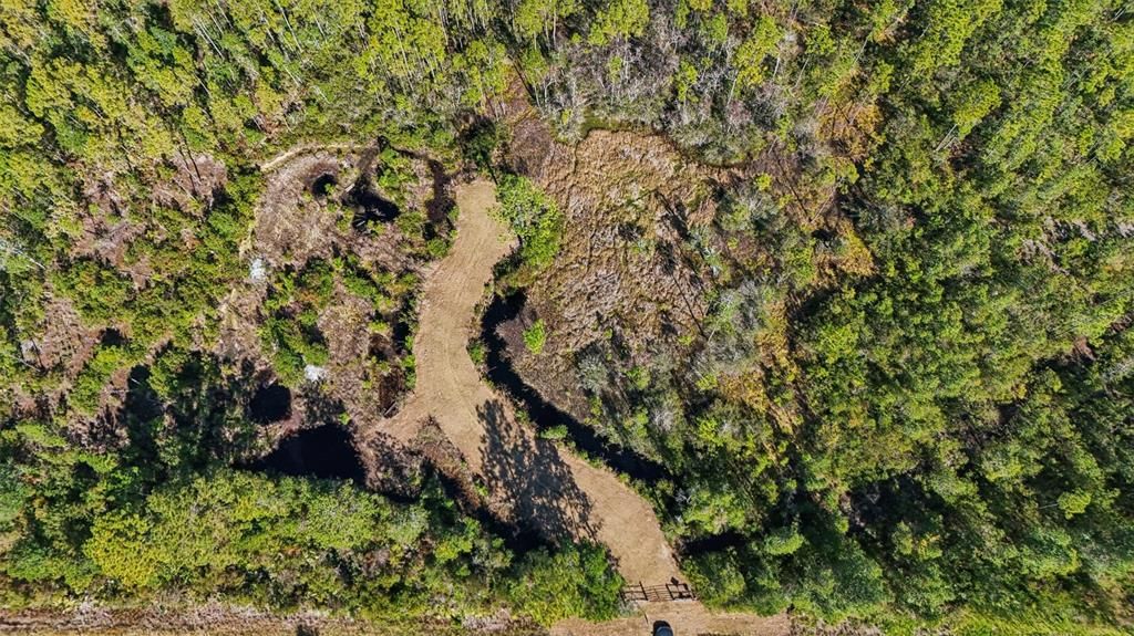 待售: $89,000 (10.48 acres)