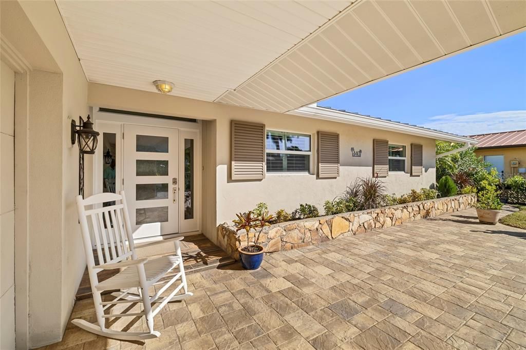 待售: $649,000 (3 贝兹, 2 浴室, 2215 平方英尺)