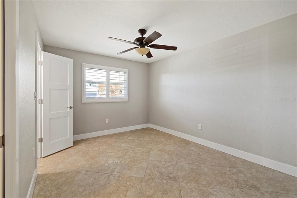 待售: $649,000 (3 贝兹, 2 浴室, 2215 平方英尺)