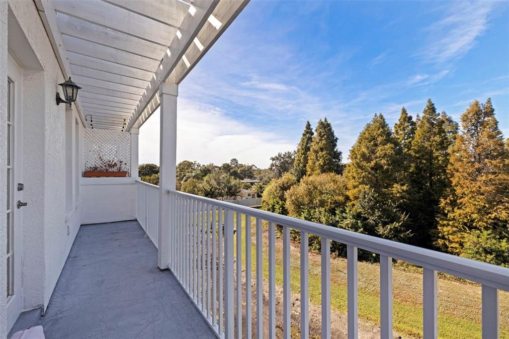 Active With Contract: $419,777 (3 beds, 3 baths, 1807 Square Feet)