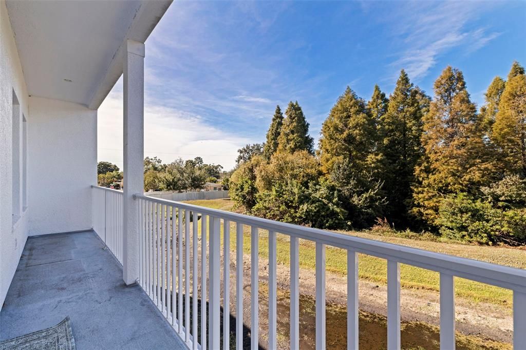 Active With Contract: $419,777 (3 beds, 3 baths, 1807 Square Feet)