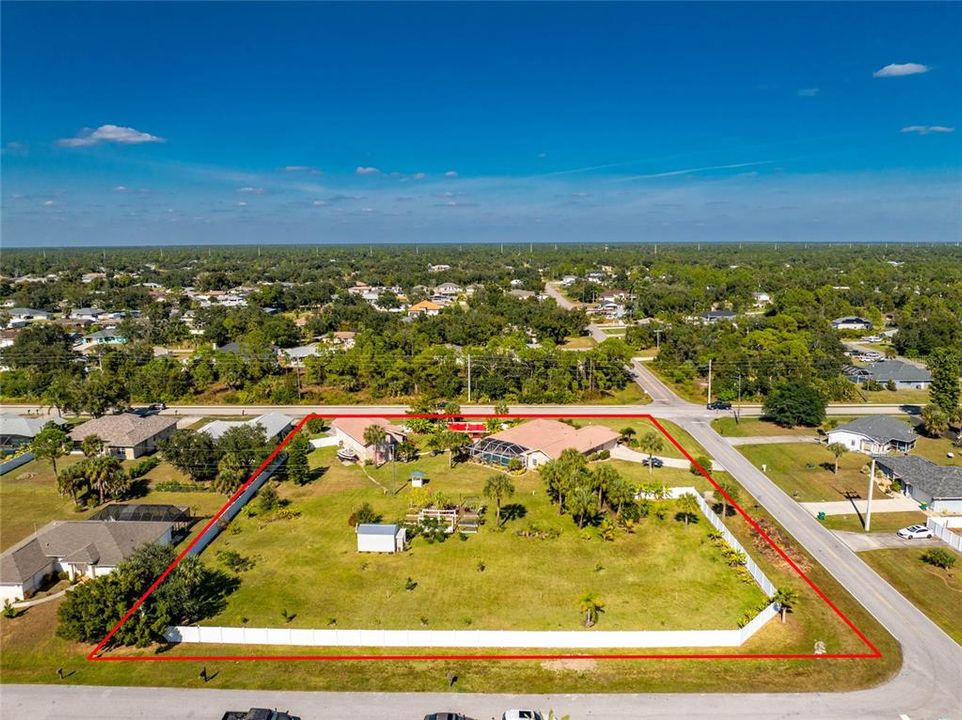 待售: $725,000 (3 贝兹, 2 浴室, 2335 平方英尺)