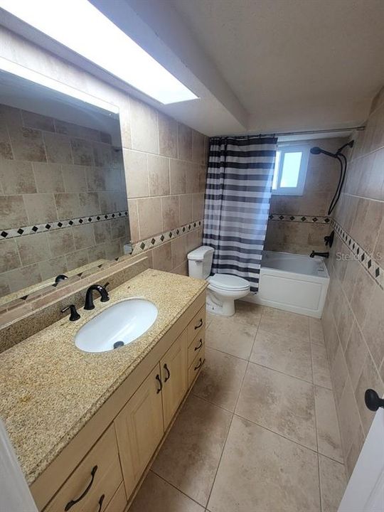 В аренду: $1,650 (2 спален, 2 ванн, 1511 Квадратных фут)