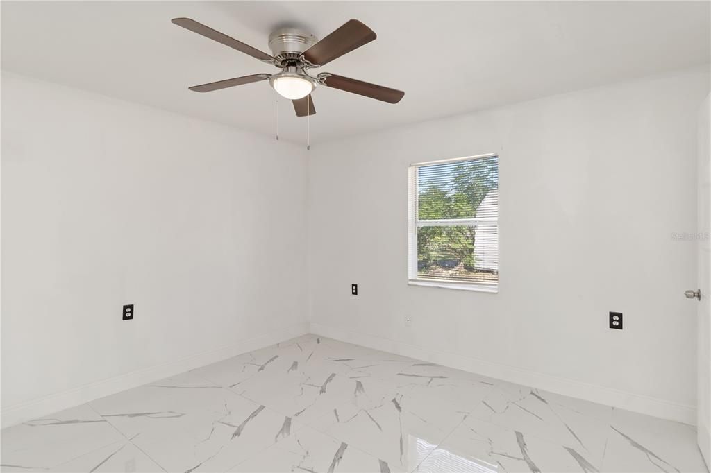 For Sale: $249,900 (2 beds, 2 baths, 1232 Square Feet)