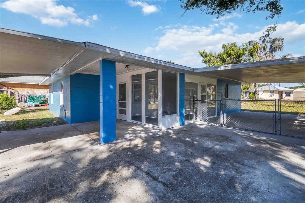 For Sale: $249,900 (2 beds, 2 baths, 1232 Square Feet)