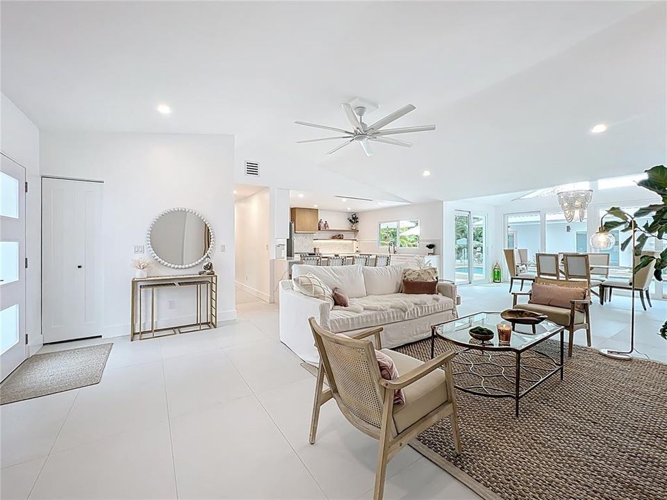 For Sale: $1,351,000 (4 beds, 4 baths, 2126 Square Feet)