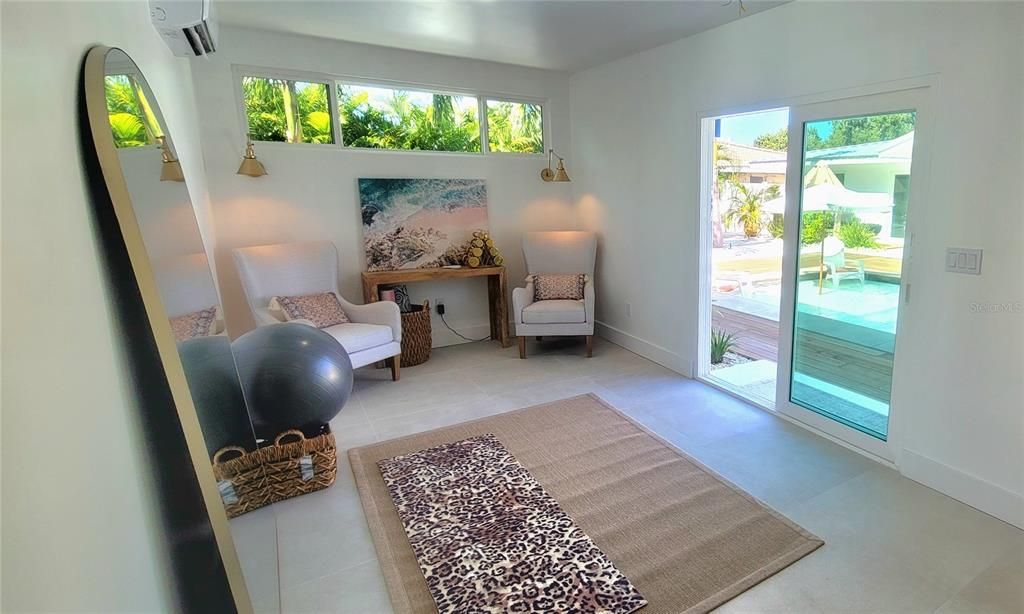 For Sale: $1,351,000 (4 beds, 4 baths, 2126 Square Feet)