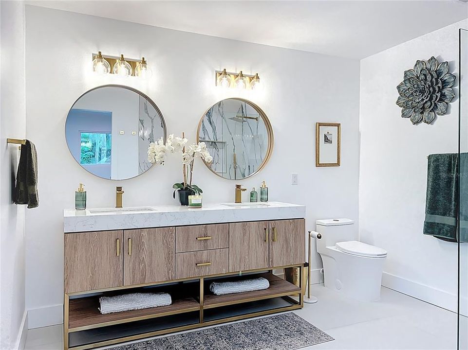 For Sale: $1,351,000 (4 beds, 4 baths, 2126 Square Feet)