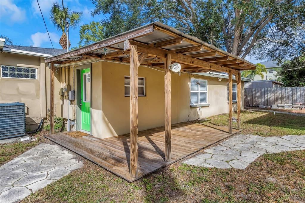 En Renta: $4,250 (3 camas, 2 baños, 1831 Pies cuadrados)