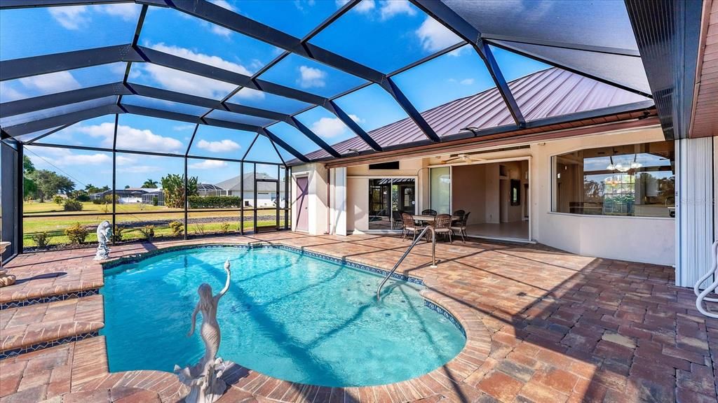 На продажу: $675,000 (4 спален, 2 ванн, 2530 Квадратных фут)