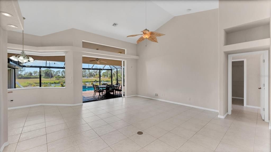 На продажу: $675,000 (4 спален, 2 ванн, 2530 Квадратных фут)