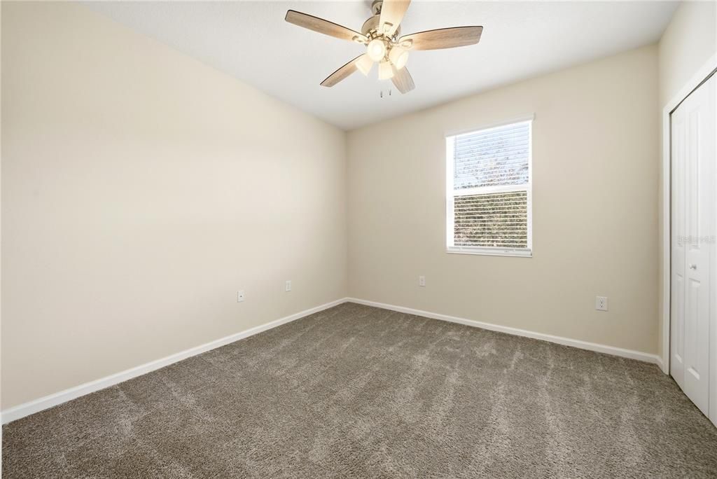 待售: $445,000 (3 贝兹, 2 浴室, 2225 平方英尺)