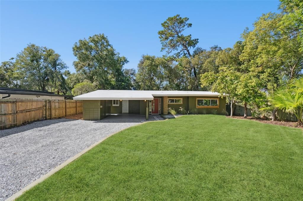 Activo con contrato: $419,900 (3 camas, 2 baños, 1521 Pies cuadrados)