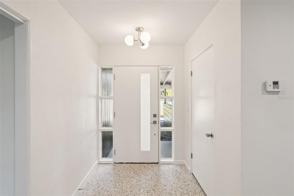 Activo con contrato: $419,900 (3 camas, 2 baños, 1521 Pies cuadrados)