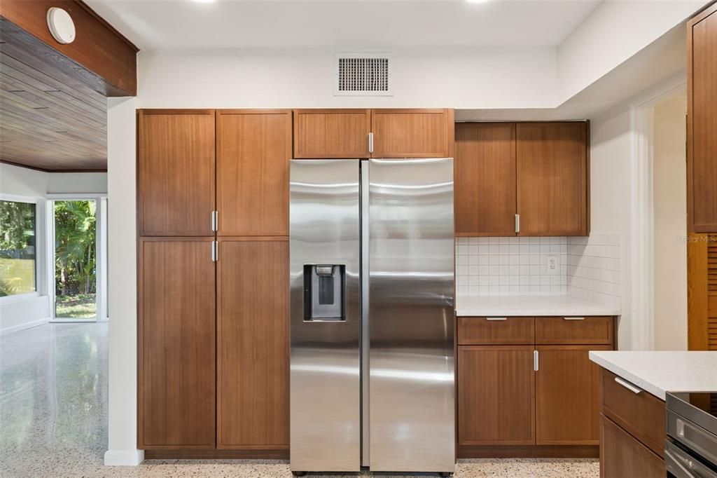 Activo con contrato: $419,900 (3 camas, 2 baños, 1521 Pies cuadrados)