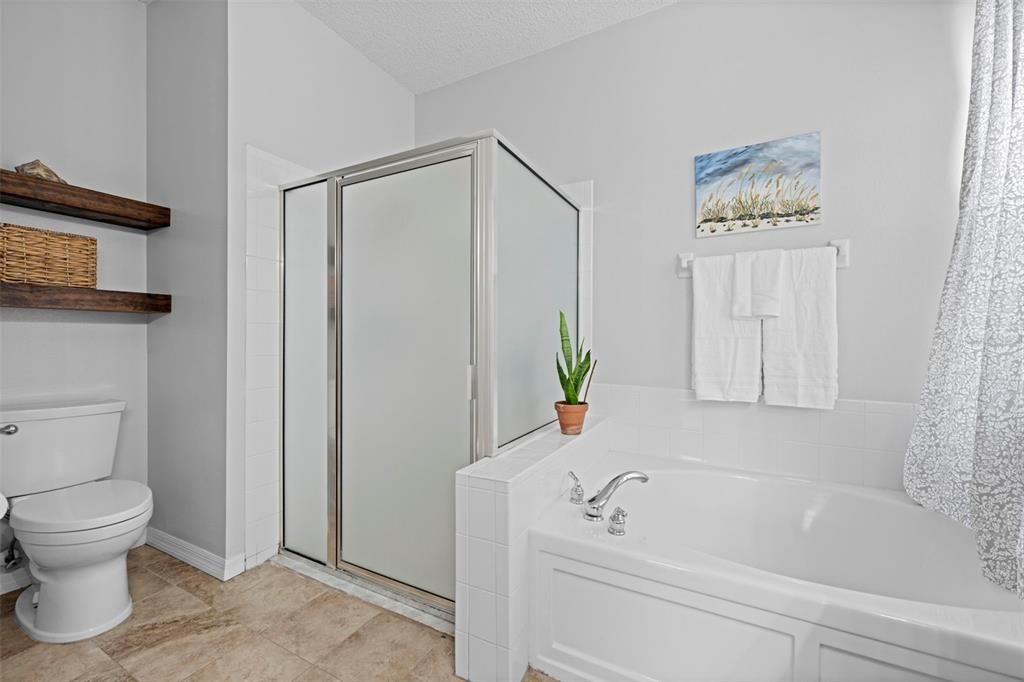 待售: $509,900 (5 贝兹, 3 浴室, 2350 平方英尺)