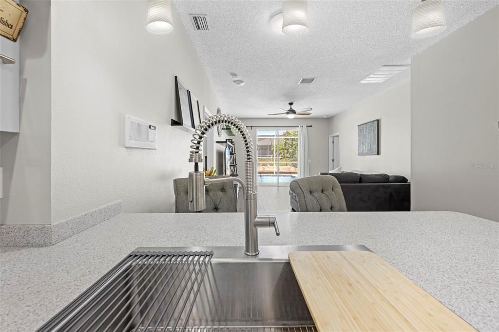 待售: $509,900 (5 贝兹, 3 浴室, 2350 平方英尺)