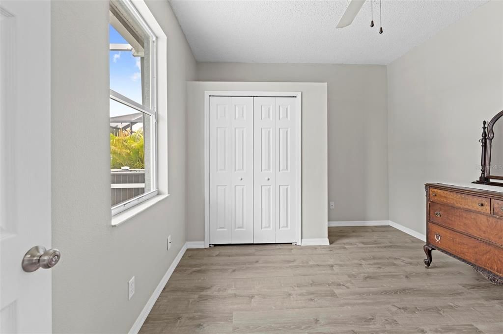 待售: $509,900 (5 贝兹, 3 浴室, 2350 平方英尺)