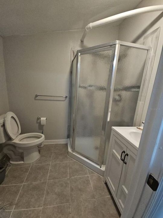 待售: $444,000 (7 贝兹, 0 浴室, 3729 平方英尺)